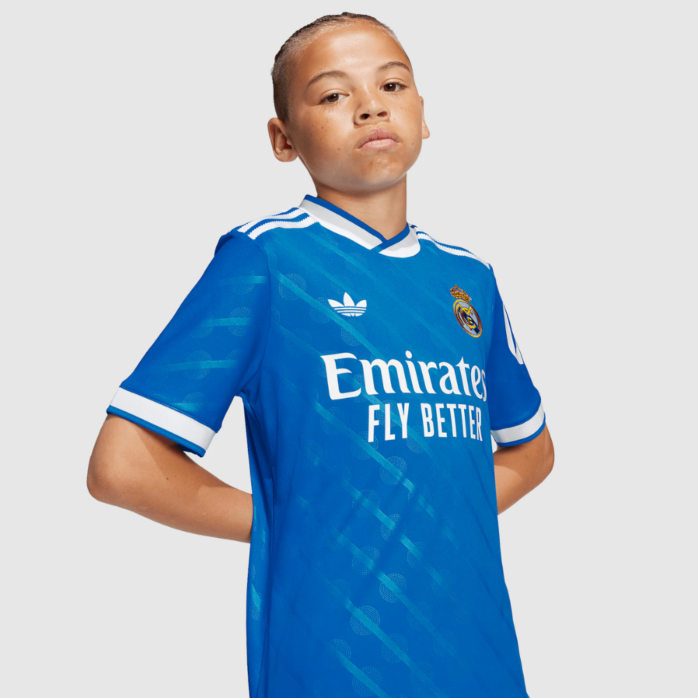 Conjunto Niños Merengues 25/26 – Tercera Equipación