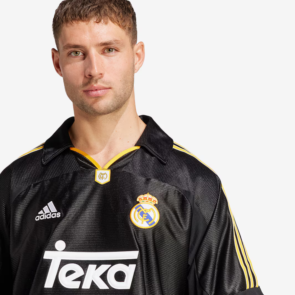 Camiseta Merengues 99/00 – Segunda Equipación