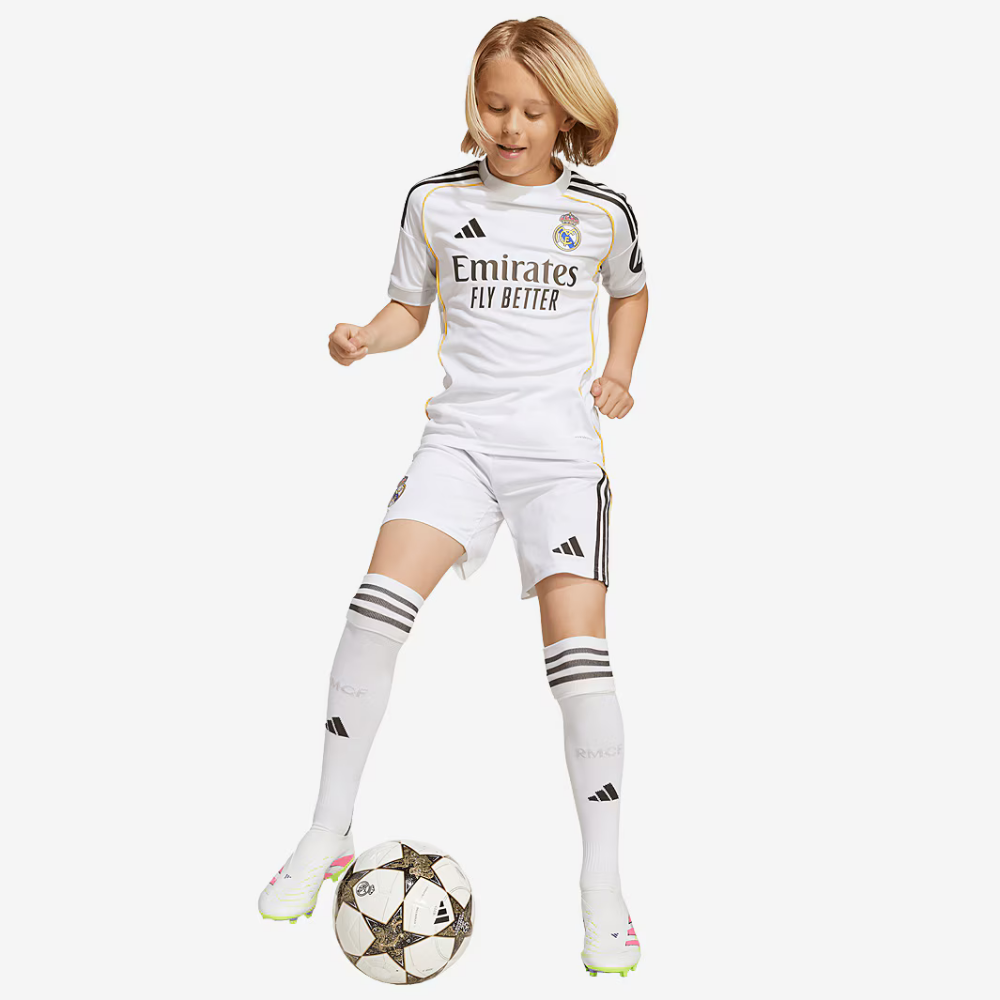 Conjunto Niños Merengues 25/26 – Primera Equipación